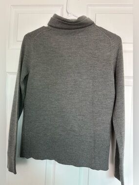 Cashmere & Silk Blend Turtleneck Sweater - Heather Gray